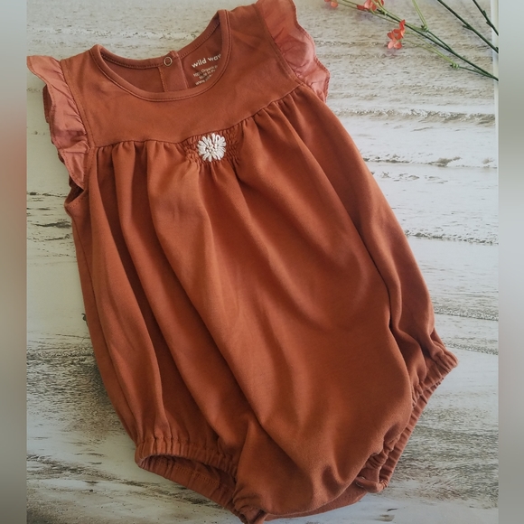 WILD WAWA One Pieces Wild Wawa 0 Organic Pima Cotton Rust Ruffle Sleeve Romper Sz 1218 Mos